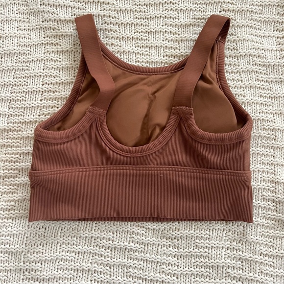 Aerie rust brown sports bra - Picture 3 of 4